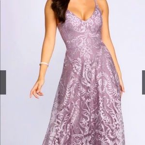 MESH EMBROIDERED A-LINE DRESS